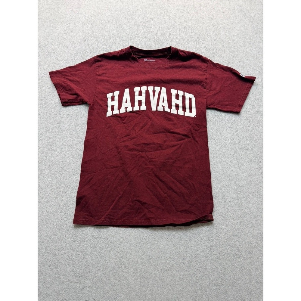 Champion Harvard HAHVAHD Graphic T-Shirt Maroon Small Short Sleeve Tee